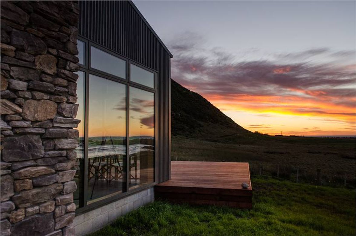 Stony Bay Lodge 