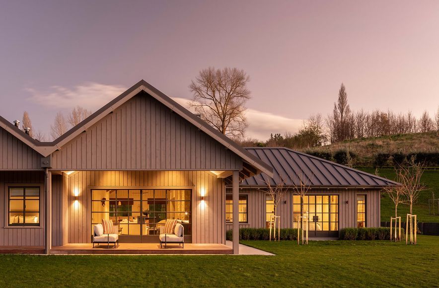 Euchre Lodge