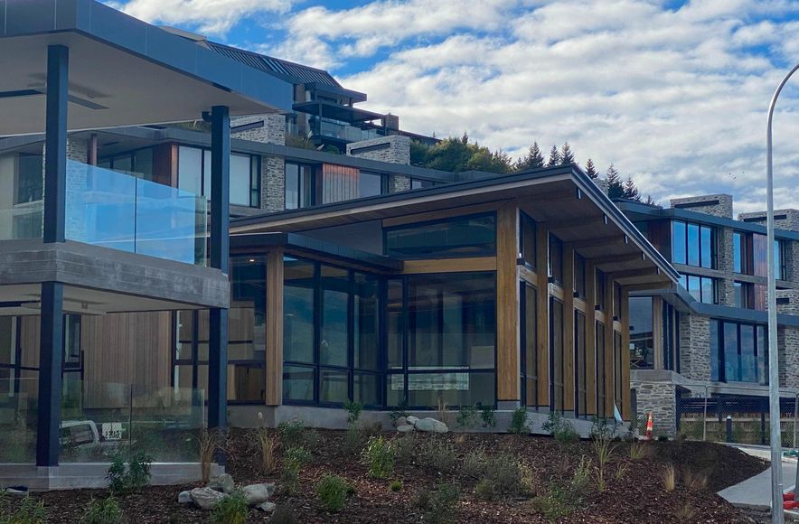 Marina Terrace Wanaka Pool House