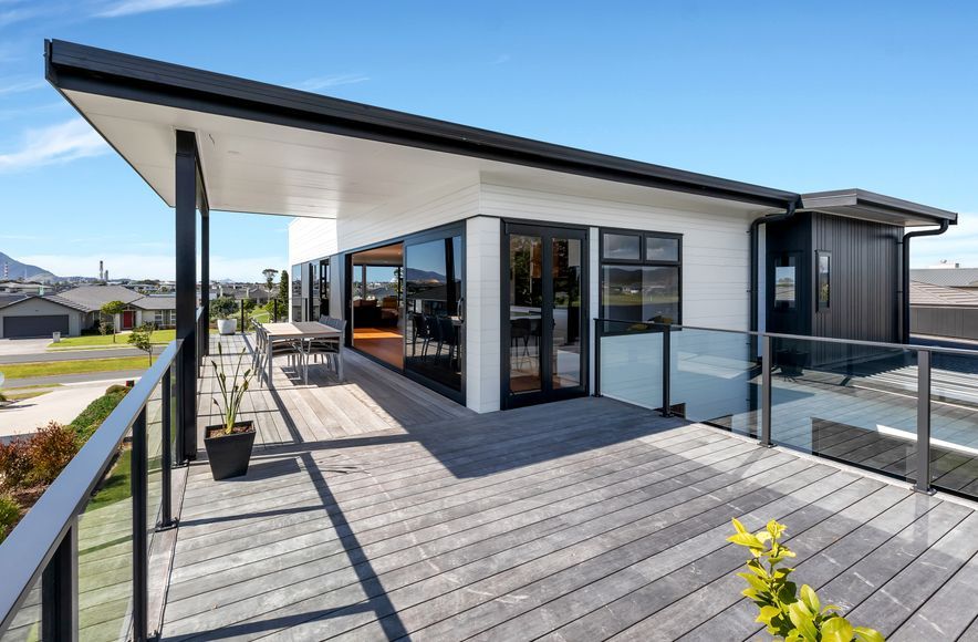 Marsden Cove- Northland- Luxury / Beach House / Outdoor Living / New Build  by Cogan Custom Homes