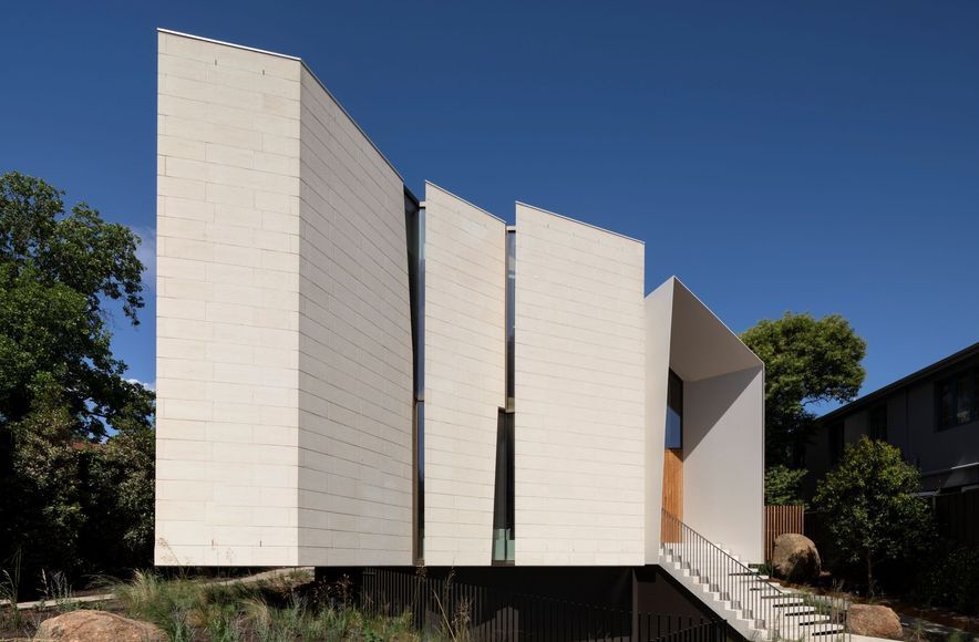 Limestone House - Toorak, VIC 3142