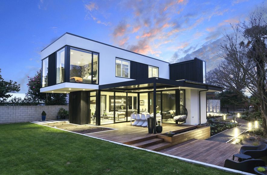 Stone schist family home