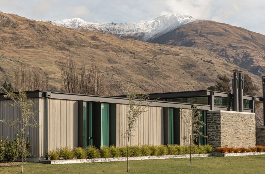 Roys Peak Residence