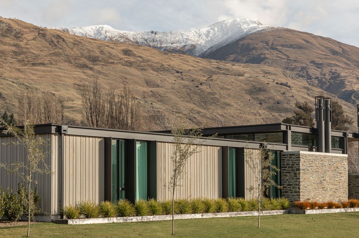 Roys Peak Residence