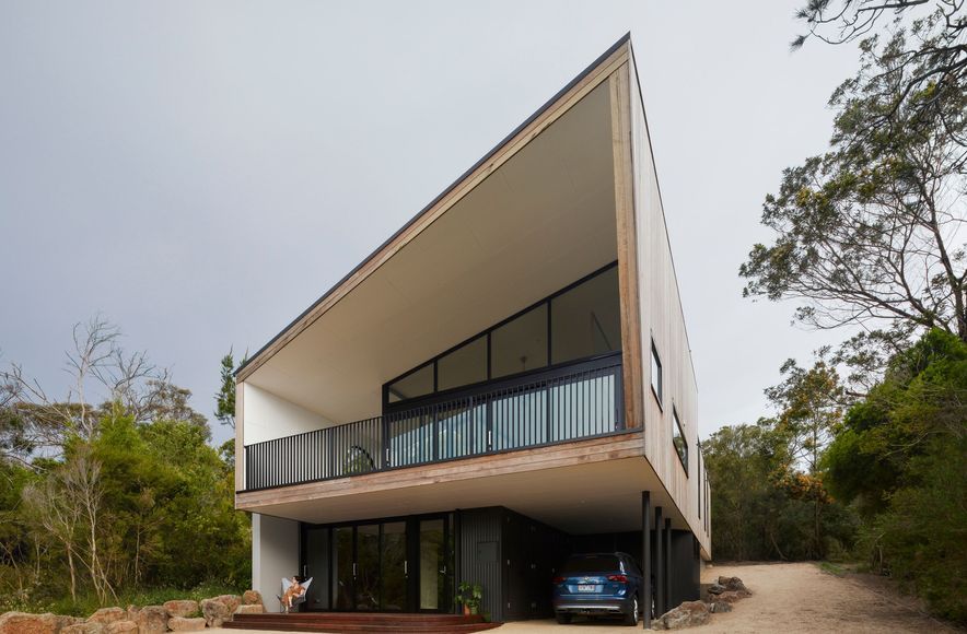McCrae Bush House