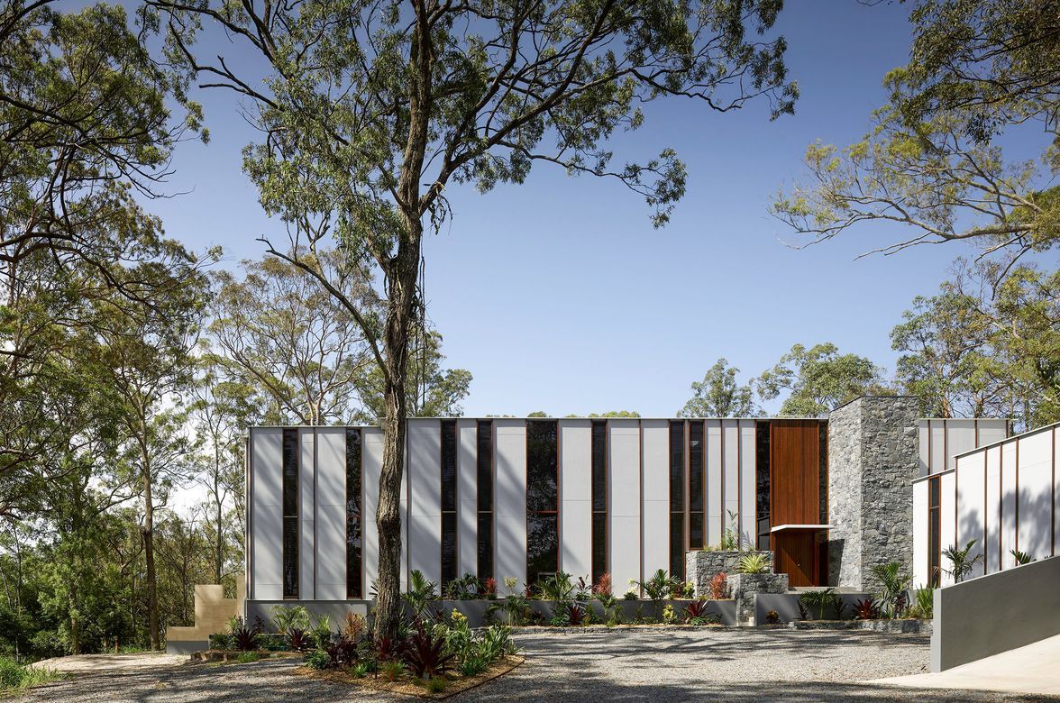 J&J RESIDENCE