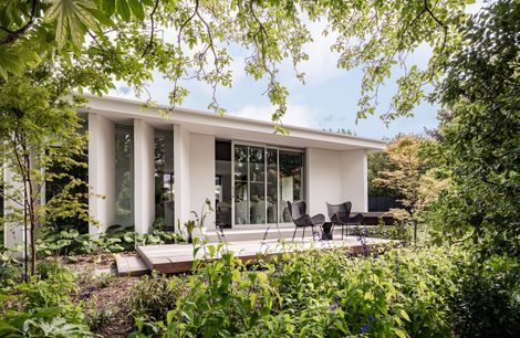 Maple Courtyard House