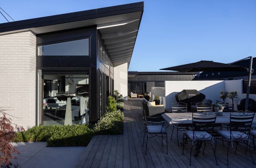 Contemporary in Casebrook