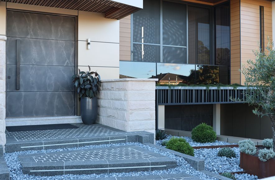 Killara | Graphite Rose Skide Finish