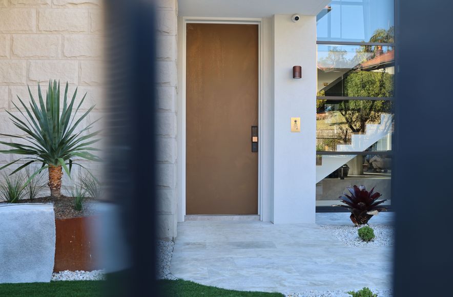 Hunters Hill | Bronze Aged Finish