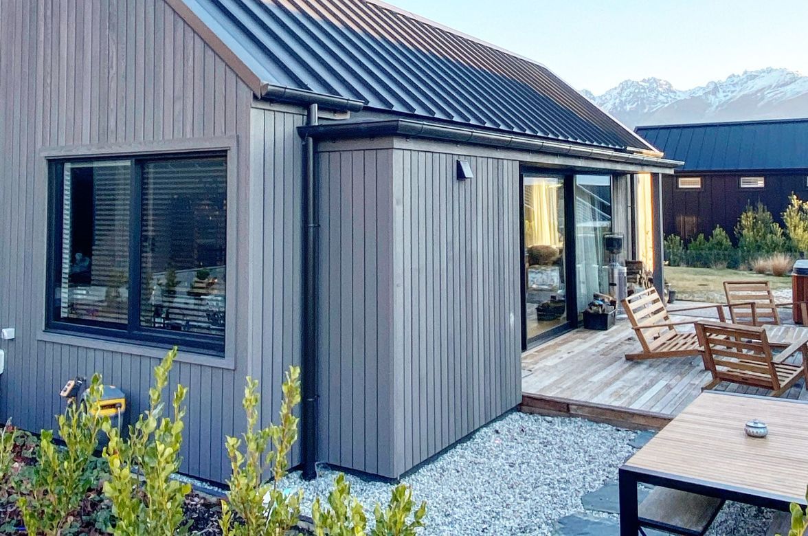32 Falconer, Jacks Point