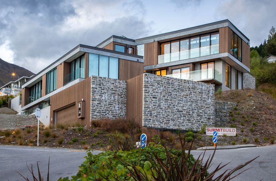 Queenstown Property | Warren & Mahoney Architects, Summit Build