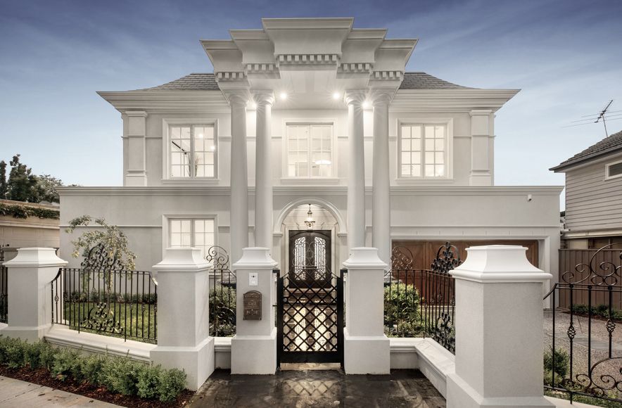 Sal De Vie - Luxury French Provincial Home