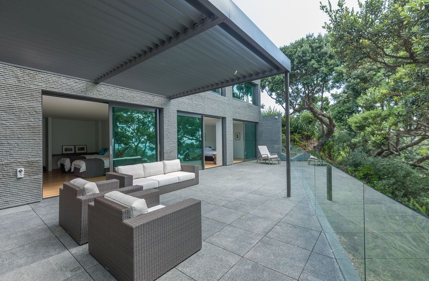 Castor Bay House