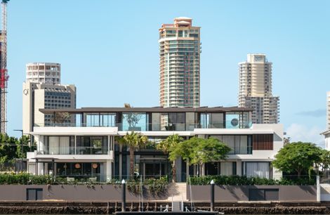 Surfers Paradise Residence