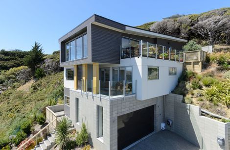 Paremata House