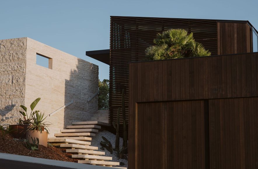 Island Bay House, Alex & Corban