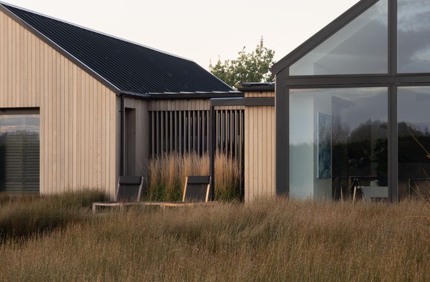Craftmanship Meets Seclusion - The Gate House