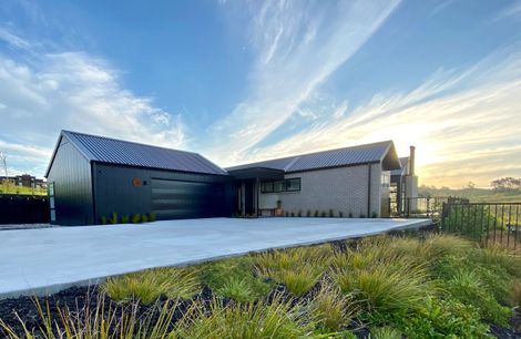 Wainui House