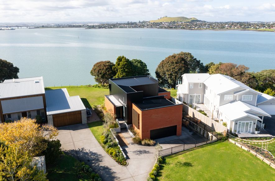 Hillsborough Residence