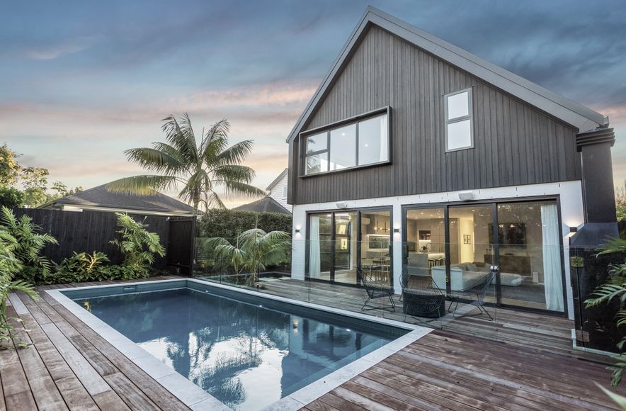 Luxury Oasis on Lemington
