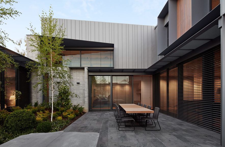 Tegl House