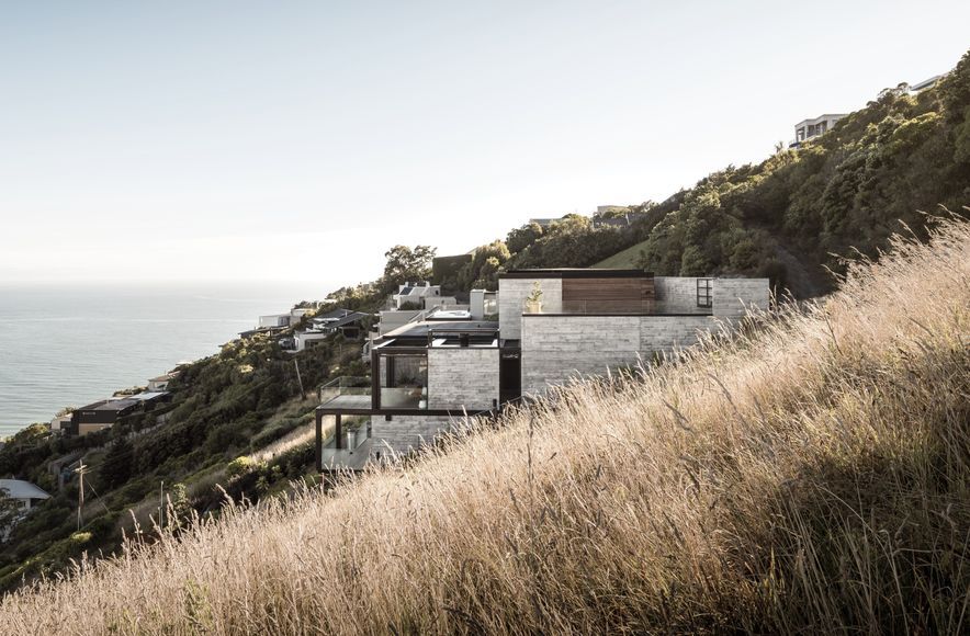 Scarborough Béton Brut: a dramatic in-situ concrete house