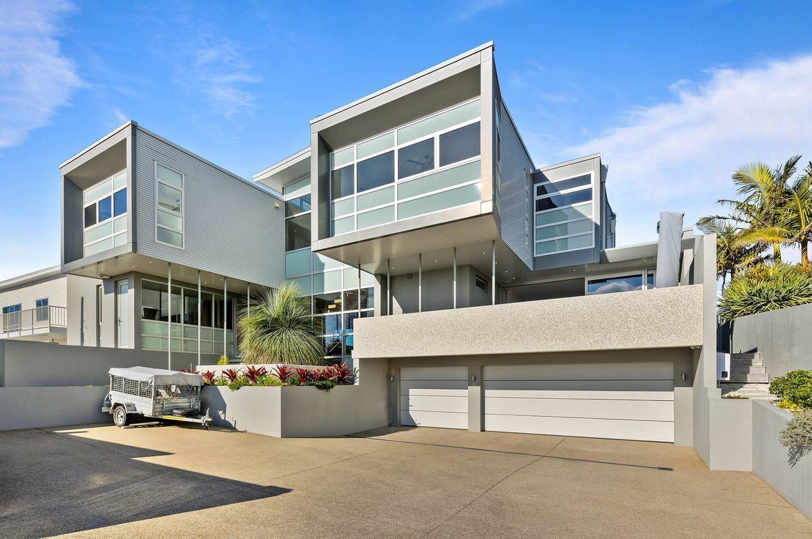Tiri Rd House