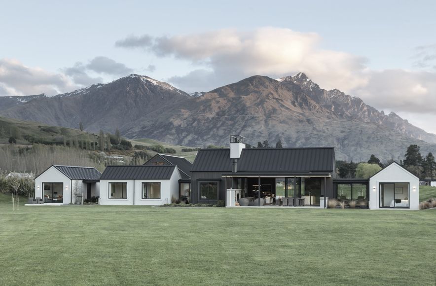 Lower Shotover Road House