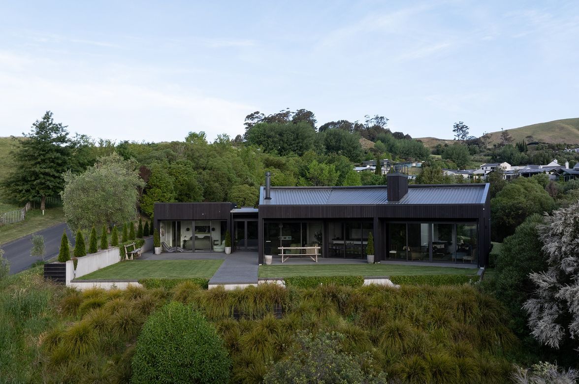 Black Barn House