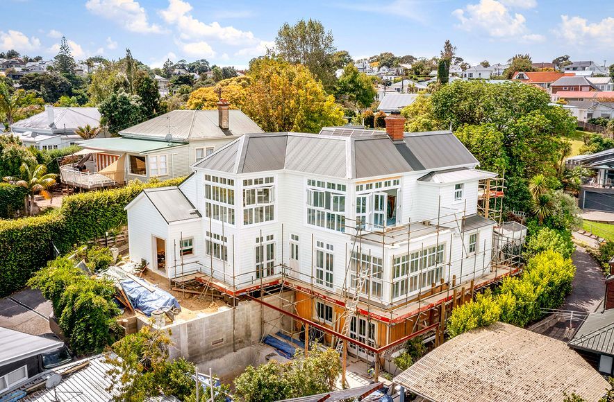Maunganui Road High End New Build