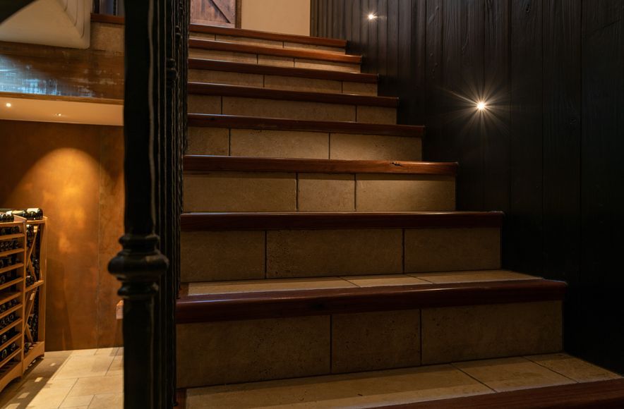 A Vintage Glow: Creating the Perfect Lighting for Your Wine Cellar
