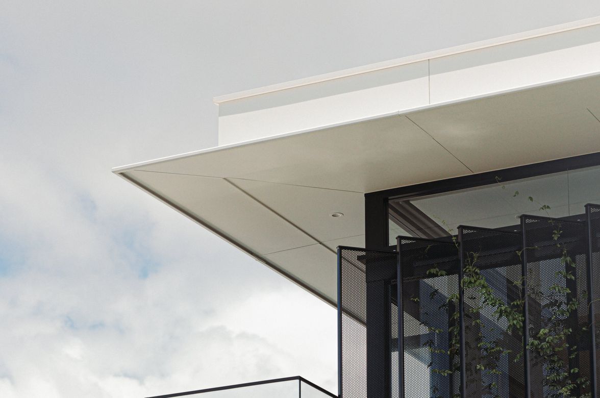 Sjohavn House