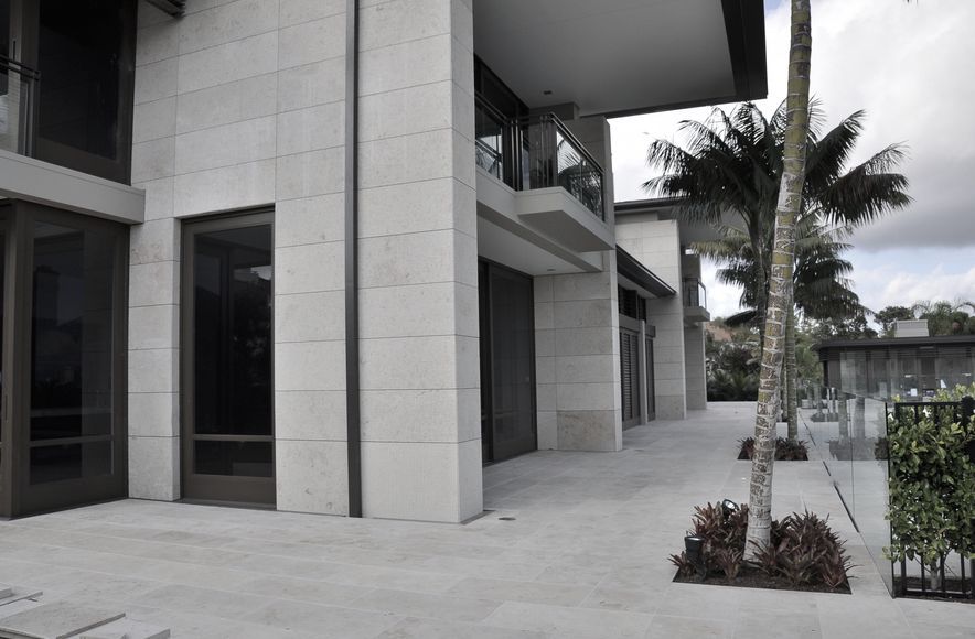 Paratai Drive Residence