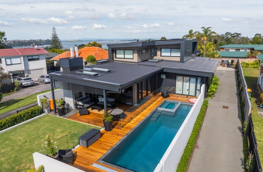 Cliff  View MasterClass