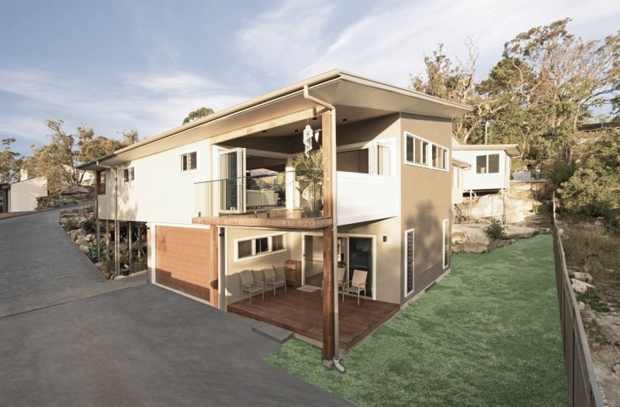 Garage Door for Central Coast Luxury Homes
