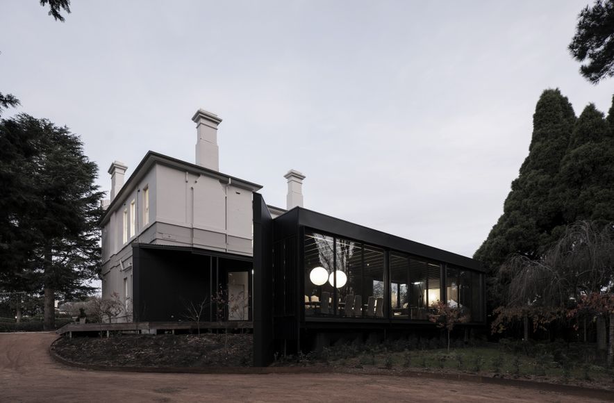 Moss Manor