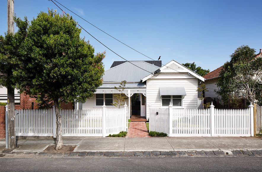 Coburg Freeboard House