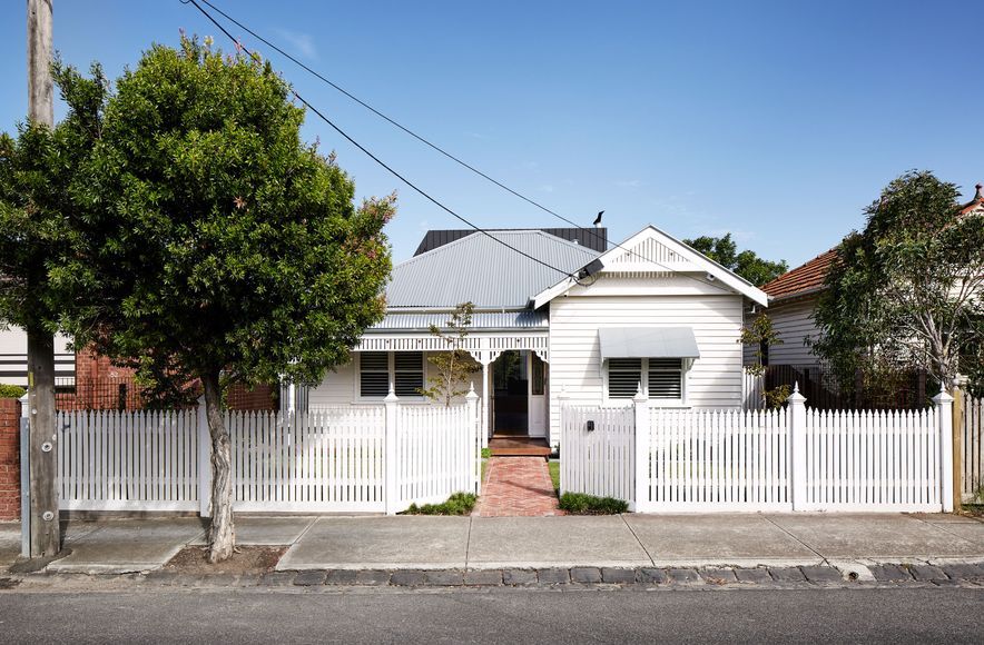 Coburg Freeboard House