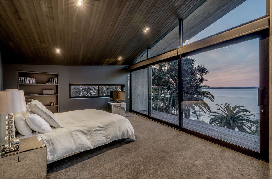 Point Chevalier Home