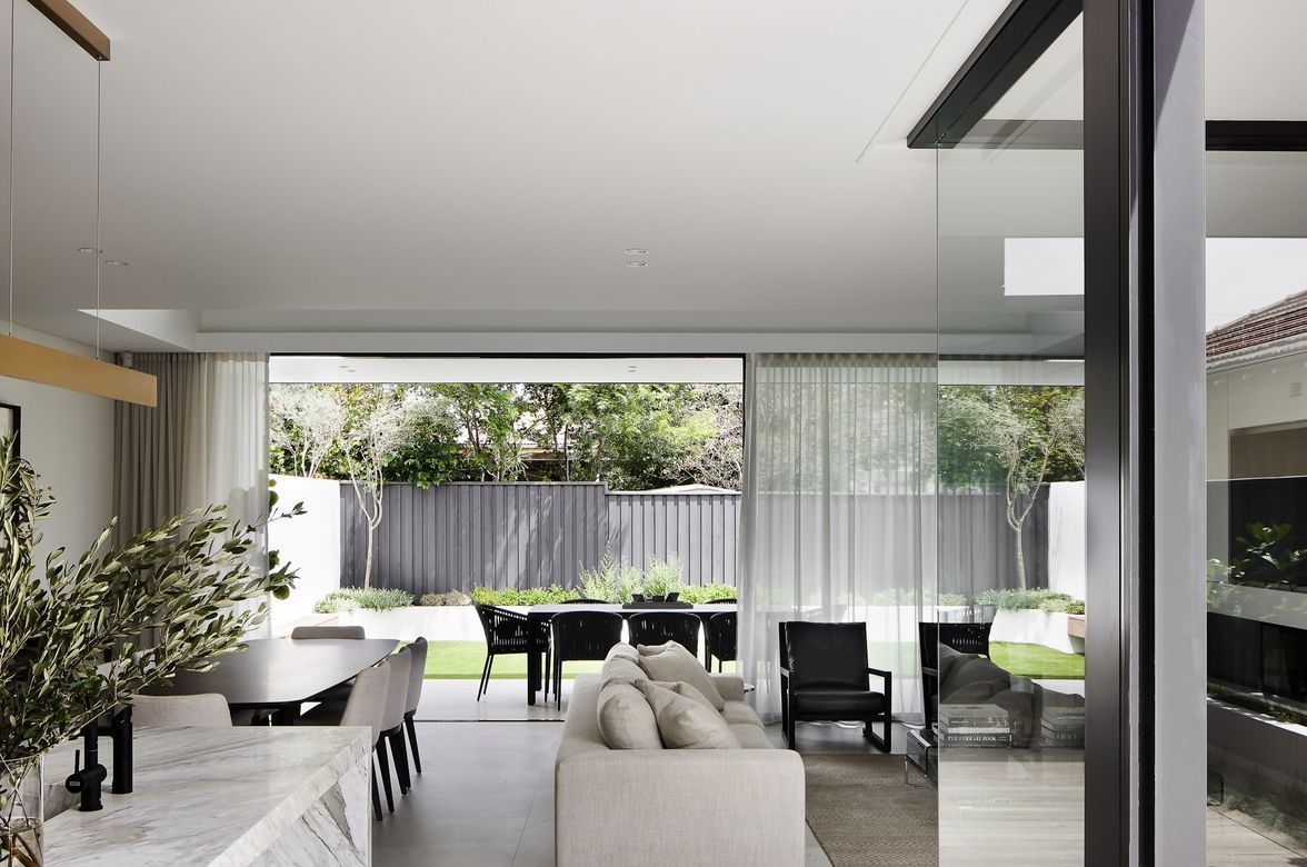 Le Reve Lilyfield