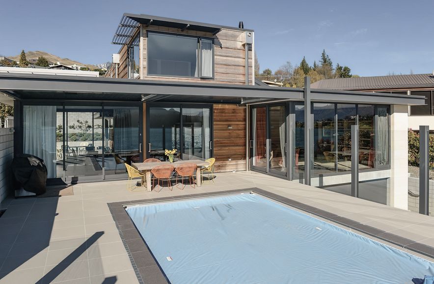 Kelvin Heights Home, Queenstown