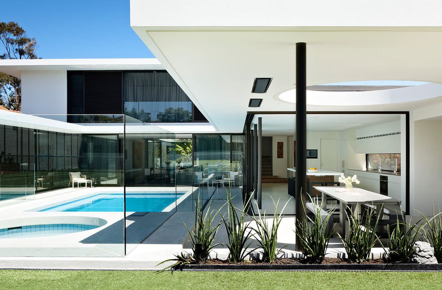 Yuille Residence