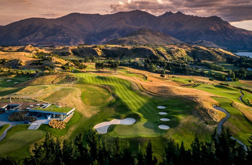 Golf Course, The Hills
