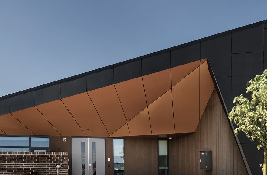 Monash Health Transition Support Unit