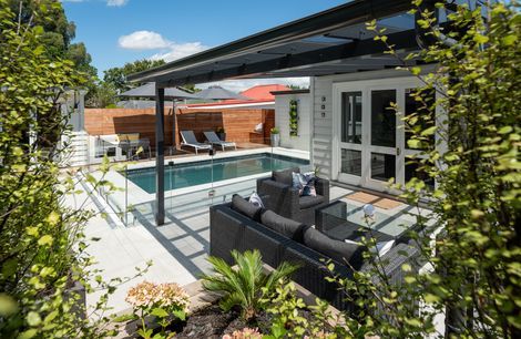 Urban Grey Lynn Pool Design