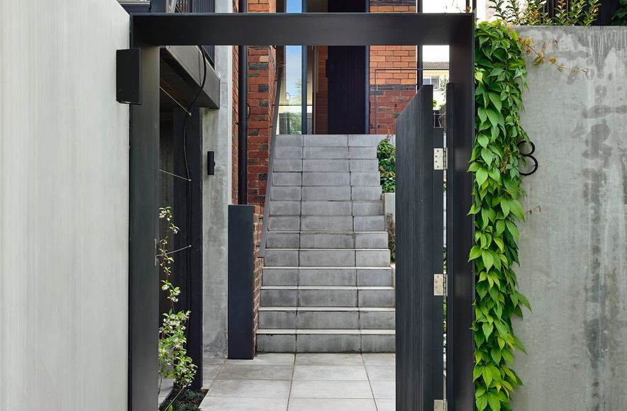 Hawksburn Residence