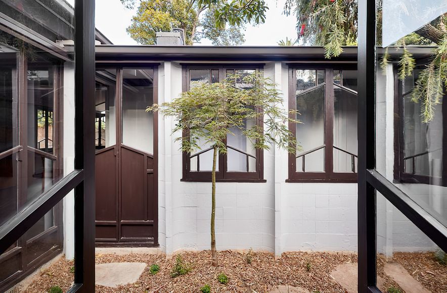 Toorak Restoration