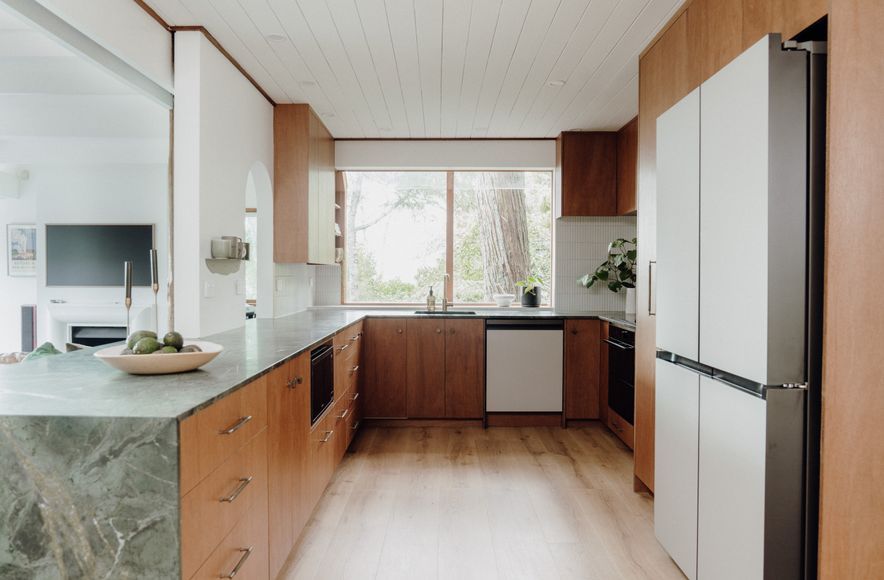 Dreamy Keruing Kitchen
