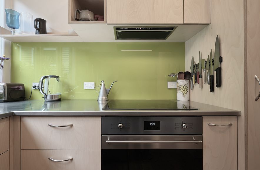 Compact kitchen in Melrose